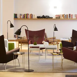 4* Hotel 9hotel Republique